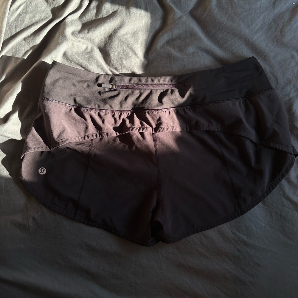 lululemon athletica hotty hot shorts